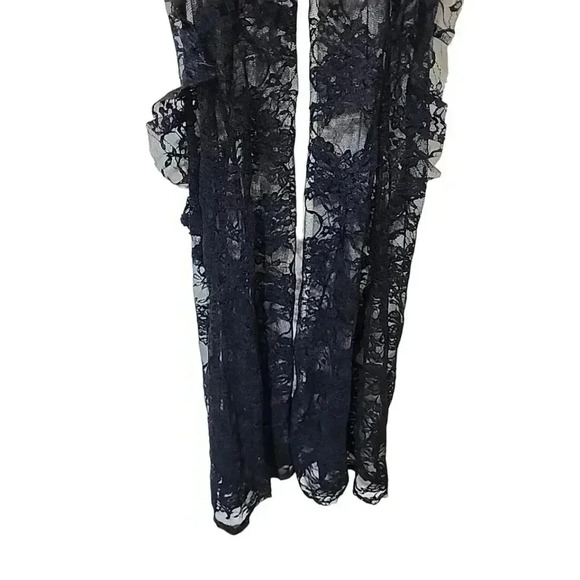 LACE One Piece Ruffled Body Suit. Nwt size small - Picture 4 of 7